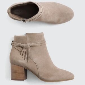 Violet & Red Jenna Suede Boots -9